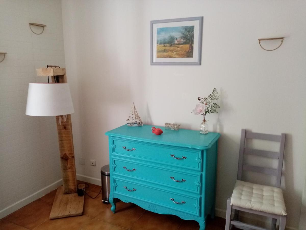 Le Flamant Rose Bed & Breakfast Salin-de-Giraud Dış mekan fotoğraf