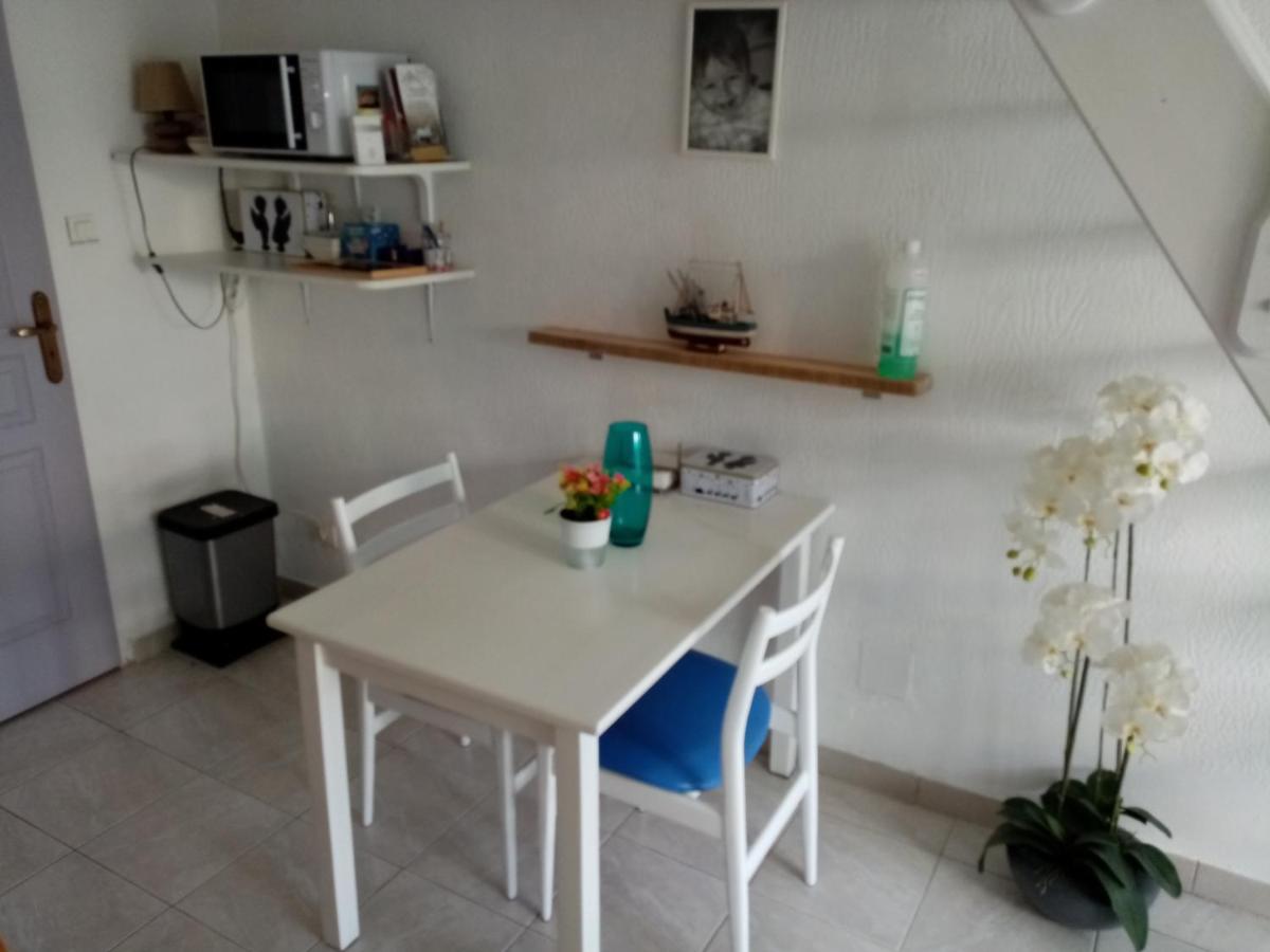 Le Flamant Rose Bed & Breakfast Salin-de-Giraud Dış mekan fotoğraf